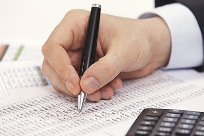 香港公司報稅賬務處理可以讓內地會計師做嗎